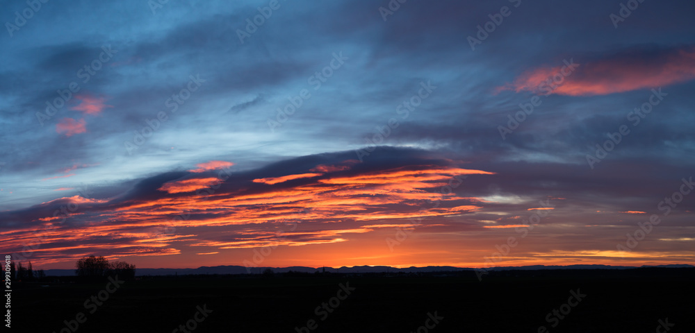 Obraz premium A l'aube