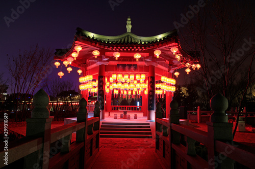 Chinese Traditional Architecture and Lanterns © junrong