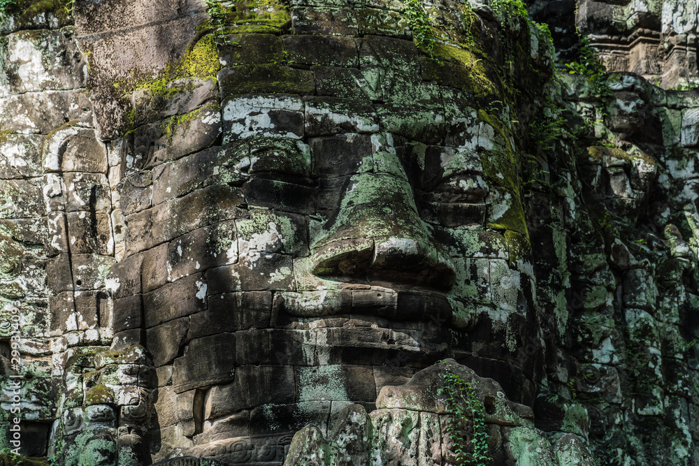 sculptures in the South Gate of Angkor Thom