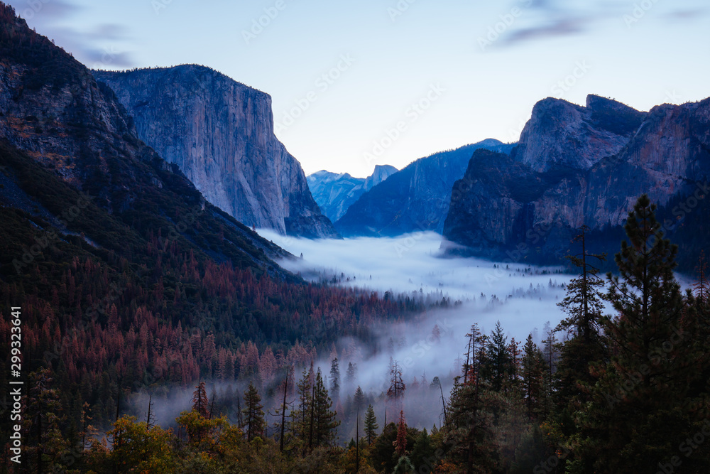 Yosemite Valley from Tunnel View in USA