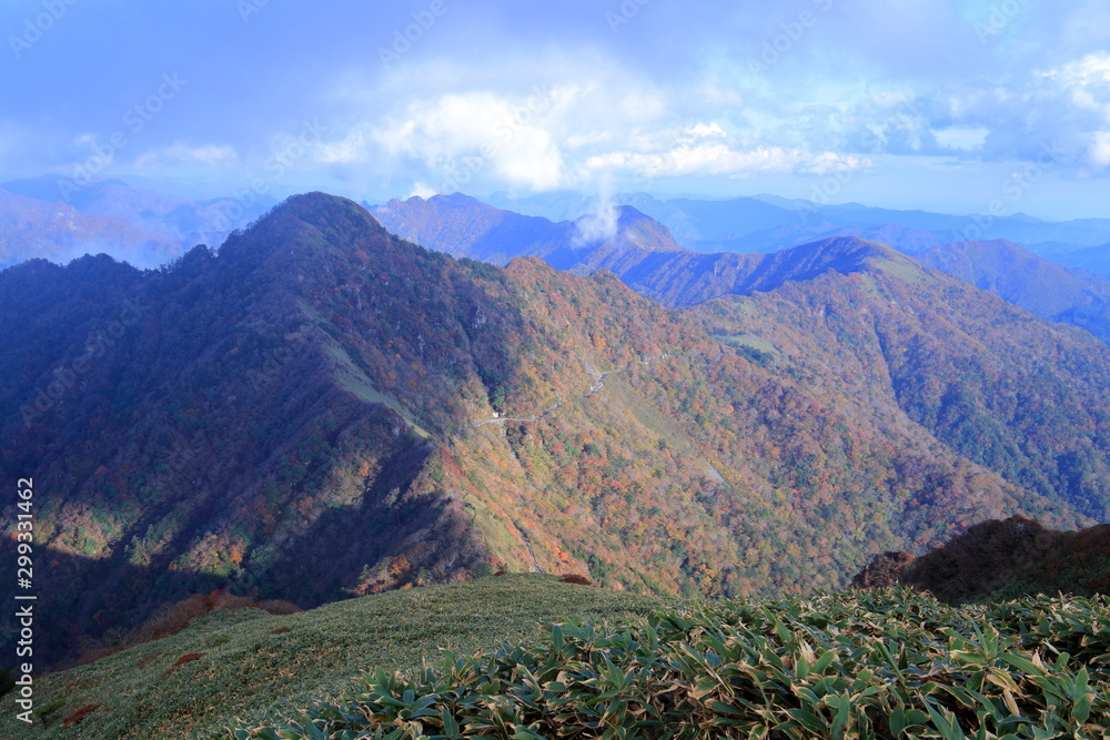 瓶ヶ森山頂からの眺望 秋(四国) 瓶ヶ森山頂からの眺望 秋(四国)