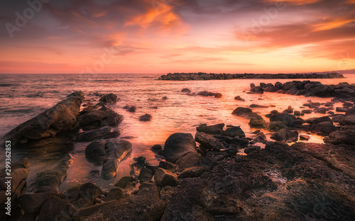 sea rocks sunset landscape © Francesco