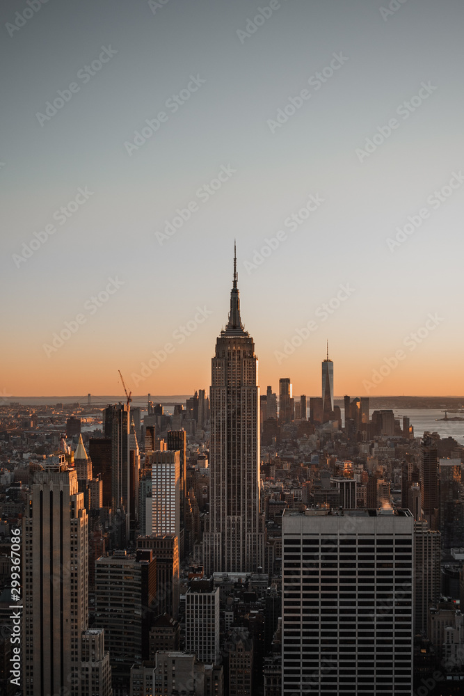 new york skyline at sunset