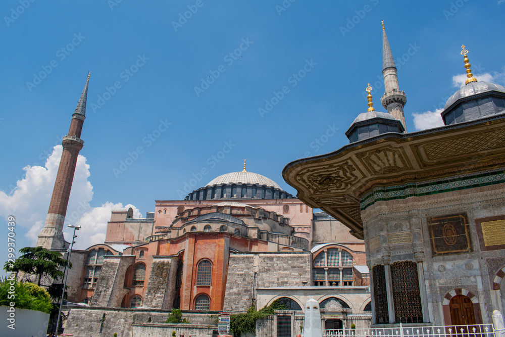 Istanbul, Turkey: Ahmet Cesmesi, the Fountain of Sultan Ahmed III  built under the Ottoman sultan in 1728, with view of the famous Hagia Sophia, former cathedral then a mosque now a museum