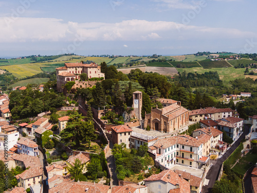 Fotografi Drone aerial view of the parish church of Ozzano Monferrato