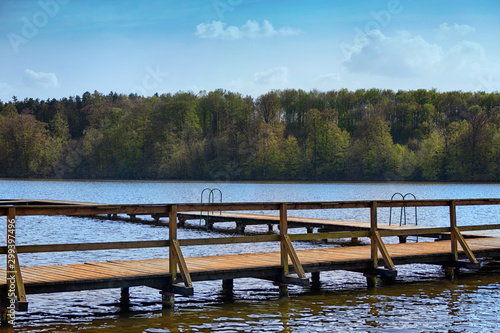Fototapeta Naklejka Na Ścianę i Meble -  Pomost na Mazurach