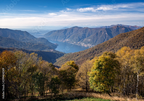 Picturesque panoramic view of Lake Como