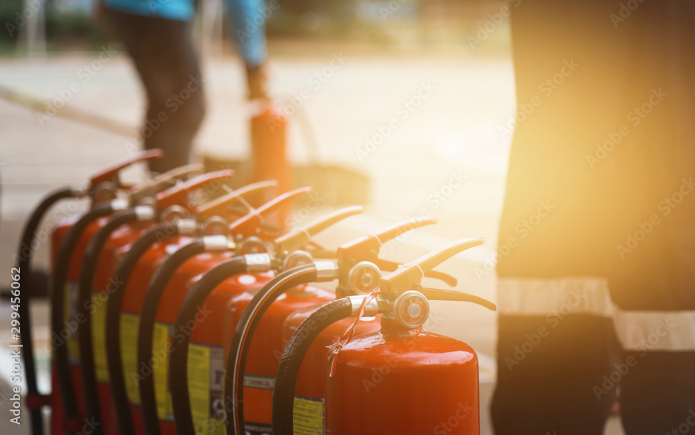 Chemical is sprayed by fire extinguisher CO2 type to cover on valve of