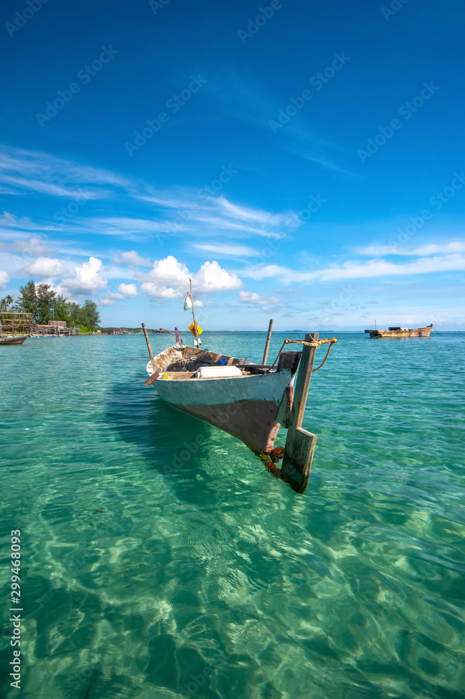 Obraz premium beautiful beach and old boats, Bintan Island, Indonesia