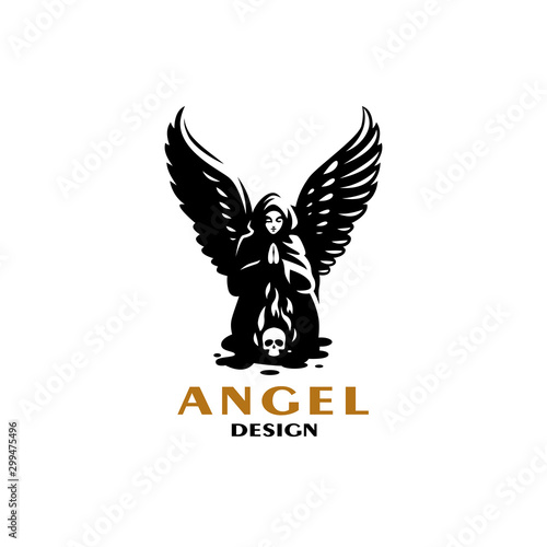 Woman angel with wings.