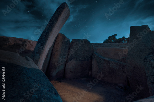 Dolmen de Lácara photo