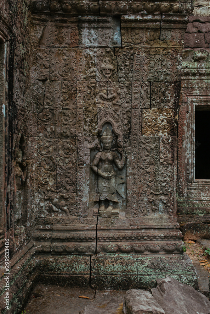 Acient Murals and cave paintings on Agkor Wat temple walls