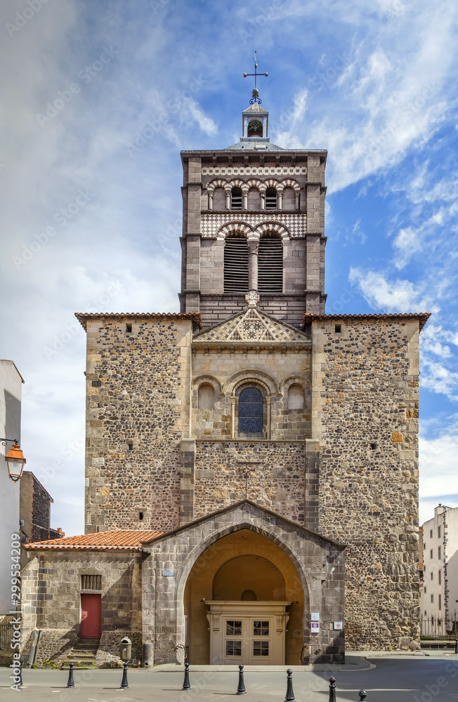 Basilica of Notre-Dame du Port, Clermont-Ferrand, France