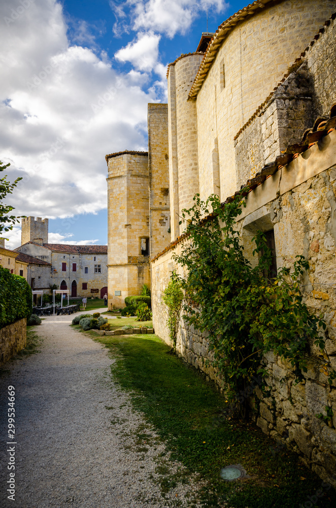 Obraz premium The fortified village of Larressingle, France