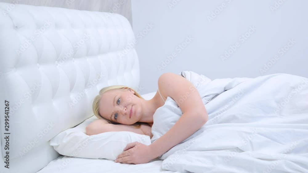 Beatifull women sleeping on a bed Beatifull women sleeping on a bed