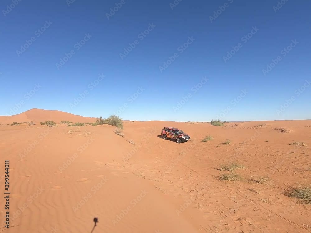 views of the sahara desert in motion views of the sahara desert in motion
