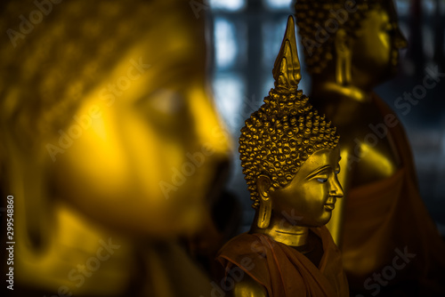 Obraz na plátně The lord Buddha statue in the Buddhist temple, southeast Asia.