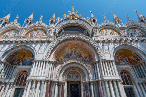 Mosaic over entry doors to Basilica di San Marco  Piazza San Marco  Venice  Veneto  Italy.