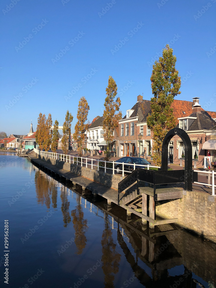 Canal in IJlst during autumn