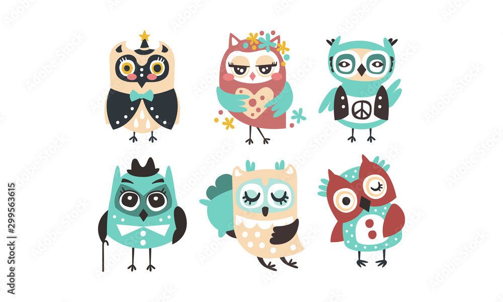 Set of cartoon owls. Vector illustration on a white background.