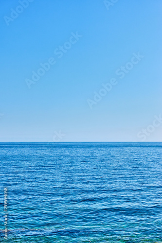 Sea horizon and clear sky