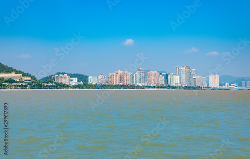 A view of the seaside park in Zhuhai, Guangdong Province, China © Weiming