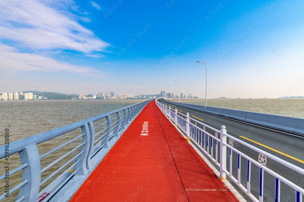 The scenery of the artificial island construction bridge at the Port-Zhuhai-Macao Bridge port in Zhuhai, Guangdong Province
