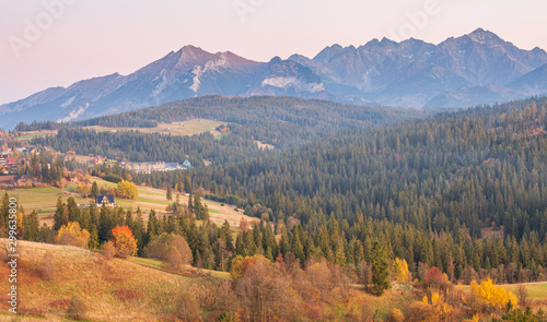 Fototapeta Naklejka Na Ścianę i Meble -  Beautiful,scenic,autumn landscape with view of the Tatra mountains,Poland.