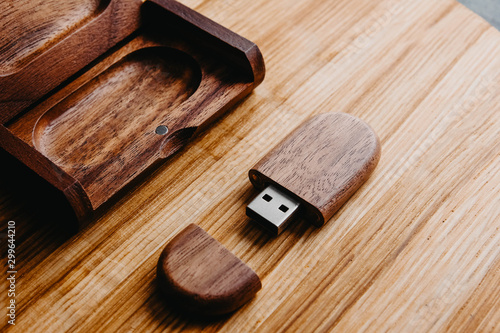 Vászonkép Wooden usb flash drive in a box of solid wood. Handwork.