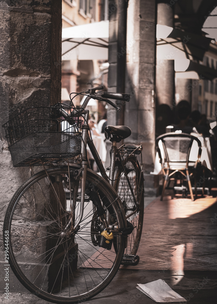 Parked bicycle in Pisa