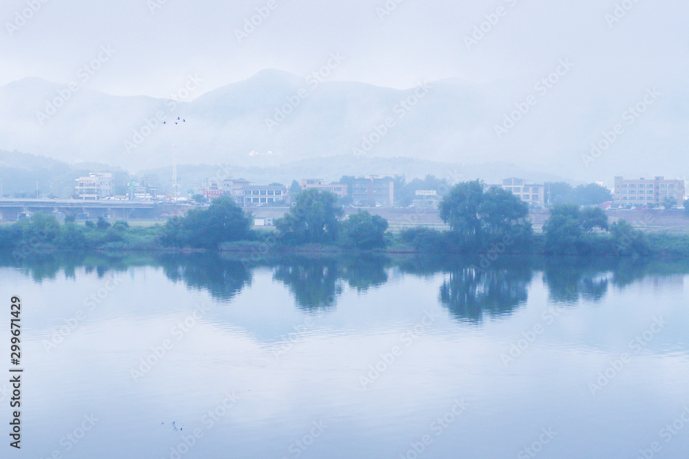 dawn in south han river
