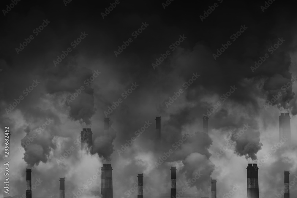 Plakat Zanieczyszczenia powietrza dym z kominów fabrycznych ciemne straszne niebo z miejsca na tekst