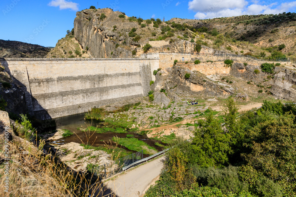 Unused reservoir, which served to give drinking water to Madrid, called Ponton de la Oliva