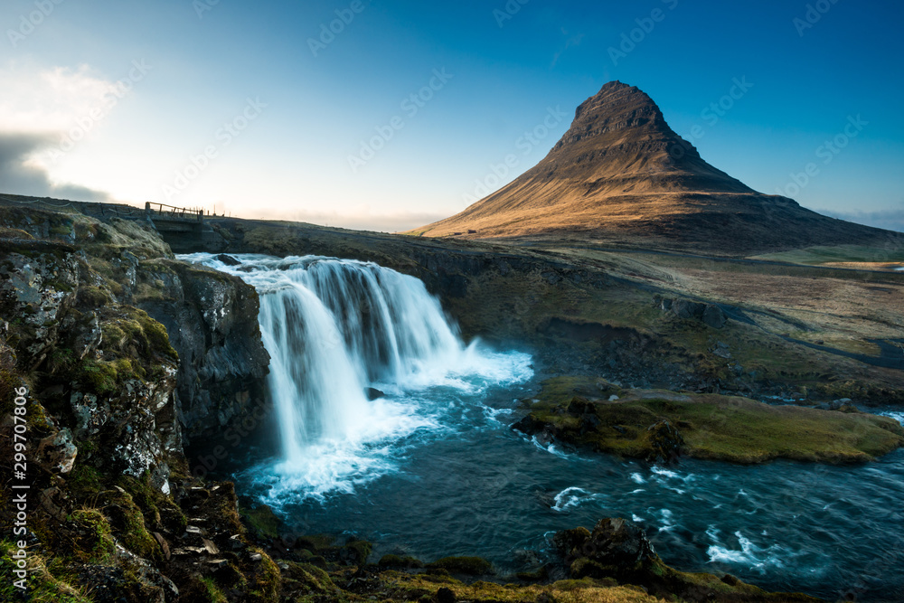 Kirkjufell Mountain, Snaefellsnes Peninsula, Iceland Kirkjufell Mountain, Snaefellsnes Peninsula, Iceland