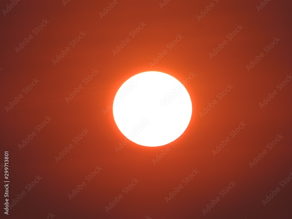 Red sun in the evening Red sun in the evening