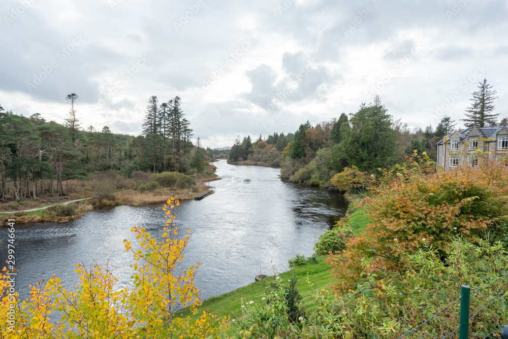 Fototapeta premium ireland landscape with river