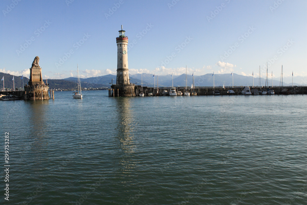 Lindau (Bodensee); Seehafen mit Hafeneinfahrt