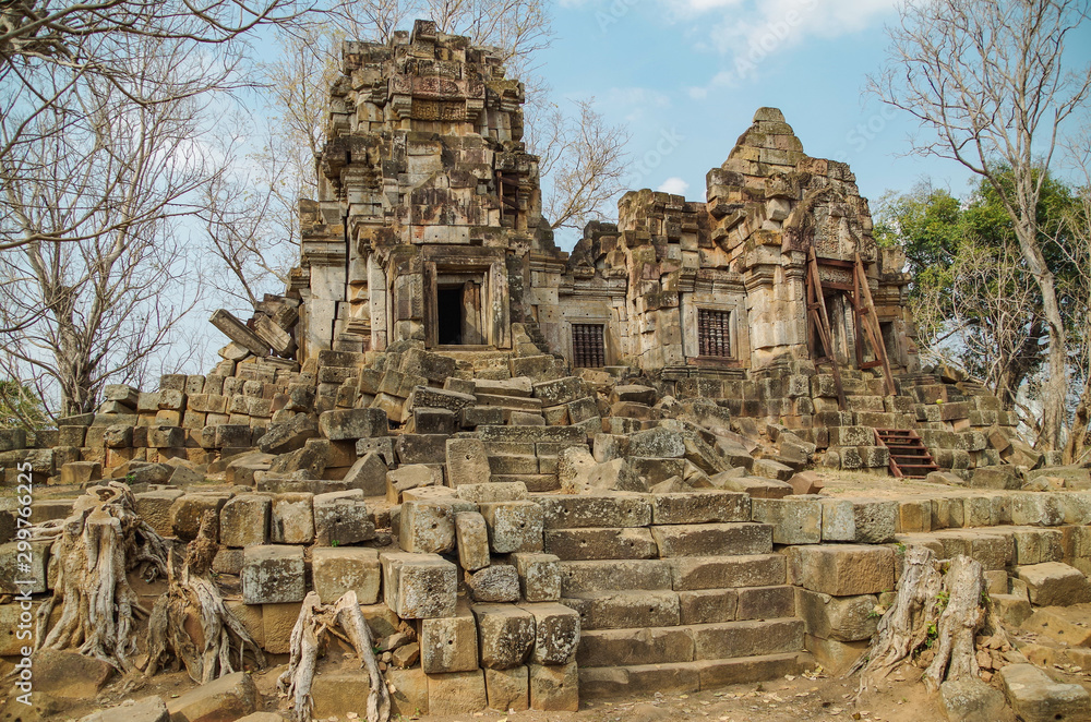 Wat Ek Phnom is an angkorian temple near Battambang city. It is a Hindu temple built in the 11th century. Cambodia Wat Ek Phnom is an angkorian temple near Battambang city. It is a Hindu temple built in the 11th century. Cambodia