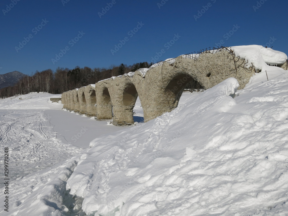 幻の橋 冬のタウシュベツ川橋梁（北海道上士幌町）
