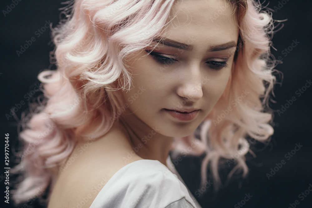 portrait of a beautiful blonde girl, face of a young woman with curly hair, cosplay, image of a peasant woman, fairy-tale mood portrait of a beautiful blonde girl, face of a young woman with curly hair, cosplay, image of a peasant woman, fairy-tale mood