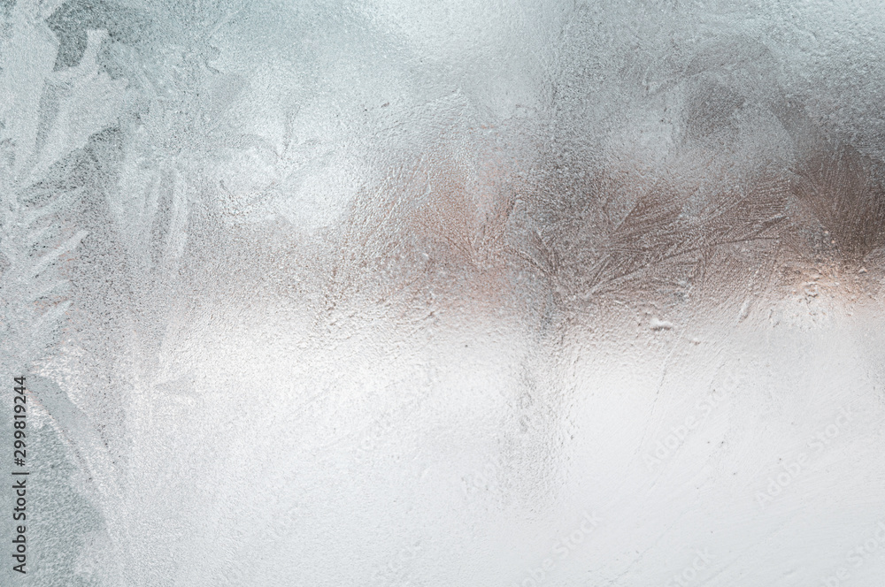 Translucent frosted glass due to frozen frost. - obrazy, fototapety, plakaty 
