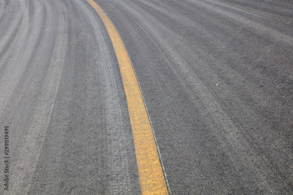 Naklejka premium yellow lines on the road