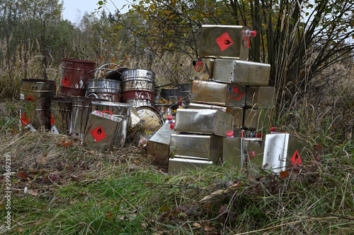 Obraz na płótnie danger waste paint cans  environment theme