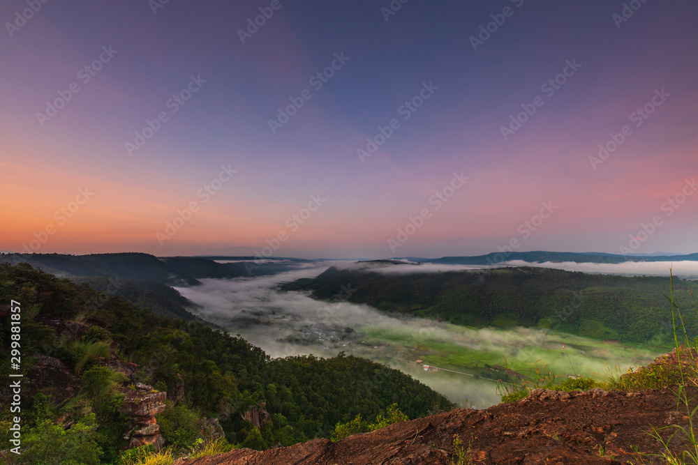 Fototapeta premium Phu-E-Lerd, Landscape sea of mist on the mountain in Loei province Thailand.