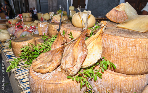 Canvas-taulu Su callu, sardinian cheese
