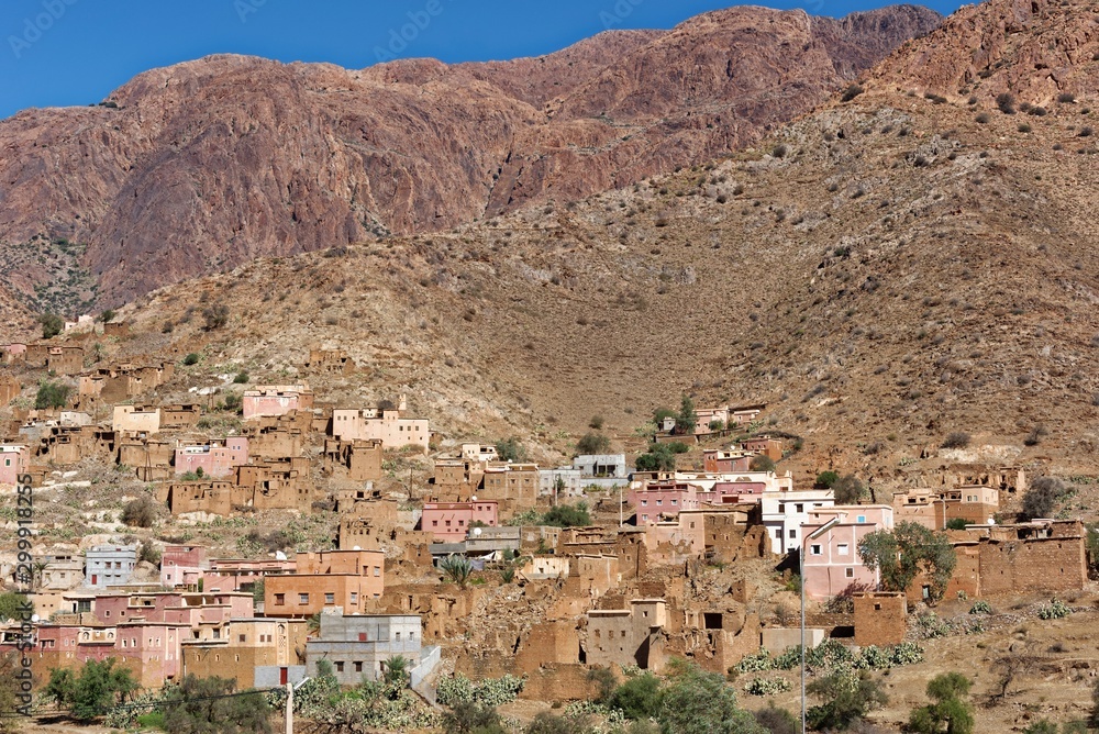 Marokko - Imi Ntizegth - obrazy, fototapety, plakaty 
