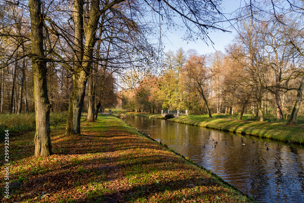 Park w zespole pałacowo-parkowym Branickich, Choroszcz. Muzeum Wnętrz Pałacowych w Choroszczycz .