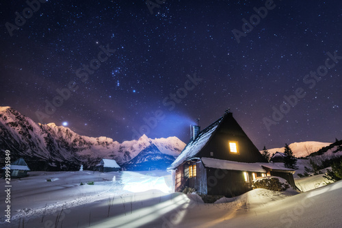 Fototapeta Naklejka Na Ścianę i Meble -  Night star photography of Tatra Mountains in Winter season