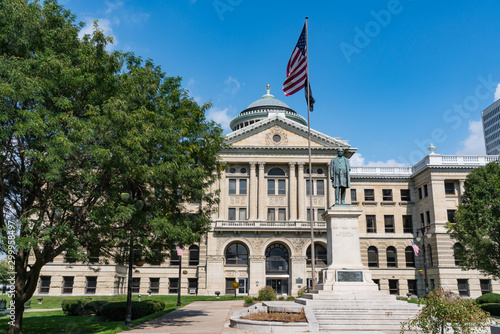 Canvas Print Facade of the Lucas County Clerk of the Court of Common Pleas in Toledo