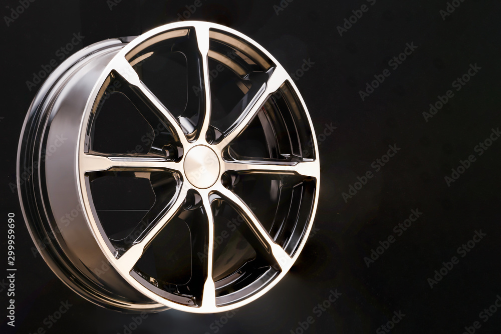 Obraz premium wheel isolated on white background